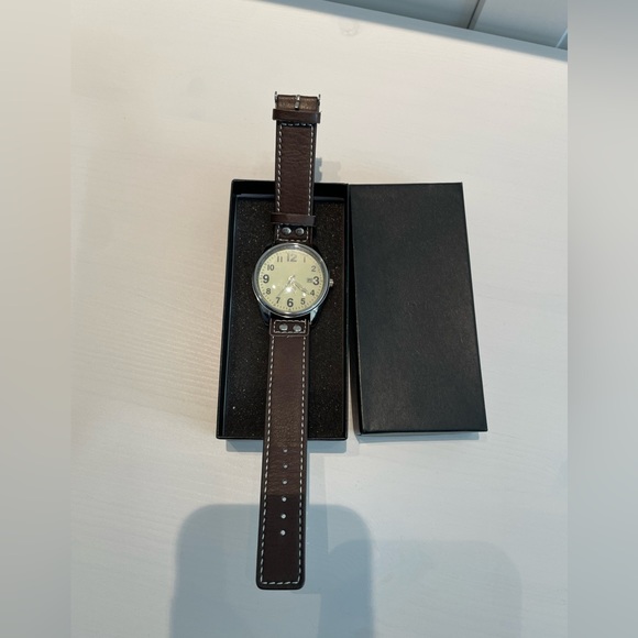 HOLLYWOOD MOVIE MEMORABILIA Jack Reacher Watch - Picture 5 of 8